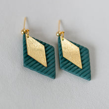 Load image into Gallery viewer, Textured PLUM Diamond with Polished Gold Plated Charm on a 22 karat Gold Plated Ball Stud