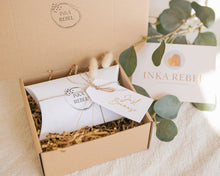 Load image into Gallery viewer, Gift Wrapping Add On
