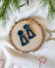 Load image into Gallery viewer, Howlite Effect NAVY Trapeze Resin Stud Drops
