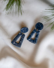 Load image into Gallery viewer, Howlite Effect NAVY Trapeze Resin Stud Drops
