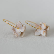 Load image into Gallery viewer, Dainty Flower in Pearl and Gold Leaf on a Hoop - 2 Styles Available
