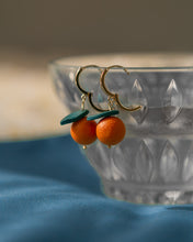Load image into Gallery viewer, Fruit Hoops with Oranges
