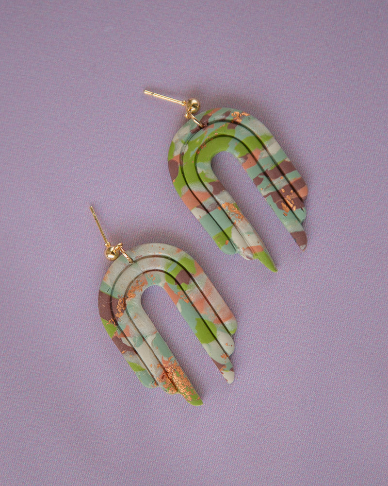 Multi Coloured Draped Arches - 2 styles available